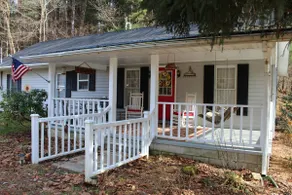 Country Farmhouse - Image 2