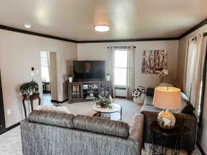 Luxury on 21st - Image 5