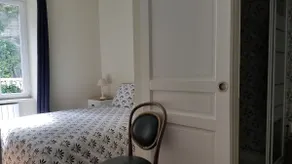 Aparthotel de la Mairie – Small 2-room Viaduc - Image 4