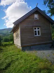 Steinheim cabin rental, by the river in Norwegian nature - Image 2