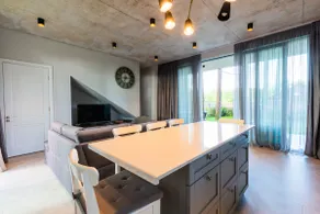 Kaprovani Cedar Grove Vacation House 50M to Sea - Image 4