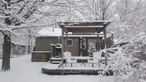 Cozy Waterfront Cottage - Image 2