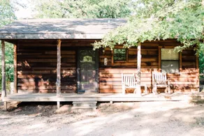 Woodland Cabin #9 - Rocky Point Cabins - Image 2
