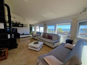 Charming holiday home - Image 3