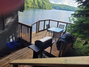 The Boathouse - 2 bedroom Cozy Waterfront cottage - Image 2
