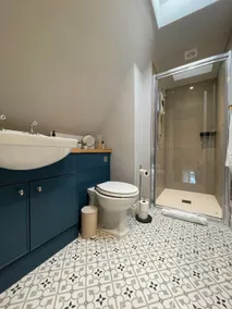 Bijou apartment in the heart of Melrose - Image 3