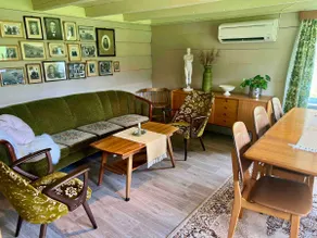 Newly renovated farmhouse with unique atmosphere - Image 4