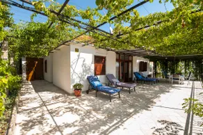 Tranquil Veranda 2BR Sea View-Family/Kids Friendly - Image 5