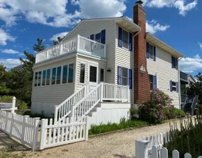 Dog & Family friendly home - Oceanside Brant Beach; 3 bdrm/2 full baths/sleeps 8 - Image 4
