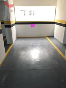 luxury 3-bedroom apartment with 24-hour doorman - Image 4