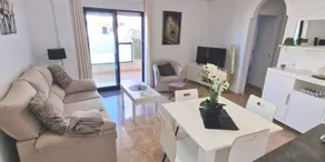Entire place. Apartment - Image 3