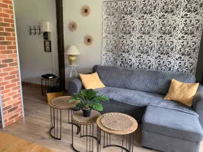 T2 city center 46 m2 spacious with balcony - Image 2
