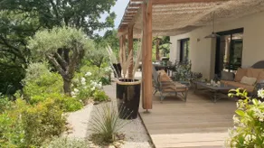 Family villa with a secure lagoon pool and children's amenities—quiet forest setting - Image 3