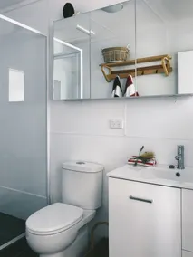 Budgewoi Beach House - Image 3