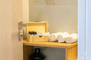Aphrodite’s Cozy House - Image 5
