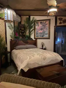 Hale Hapu’u - Tropical Tiki Paradise for Couples. - Image 2