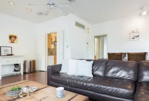 Discover Austin from a Bright & Comfortable Apt - Image 4