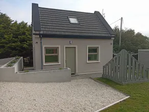 Pier Road Cottage, Croagh Patrick - Image 2