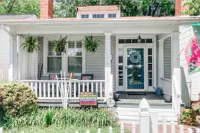 Charming Bungalow in the heart of Carytown - Image 2