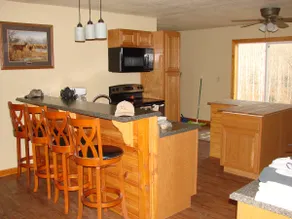Rustic Ranch Lodge - Image 5