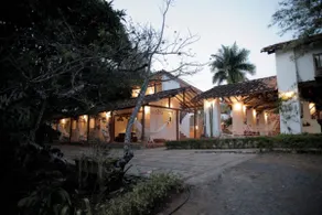 Spectacular Villa in Barichara (Pool + Gardens) - Image 2