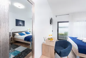 Villa Lu-Ma Beachfront with Heated Pool - Image 5