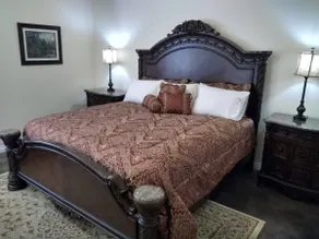 Puget Suite - Swantown Inn Bed & Breakfast - Image 2