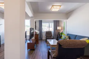 BHost - Suite La Merced - Image 5
