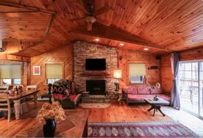 Lakehouse Getaway/Winter/Summer/Spring/Fall - Image 3