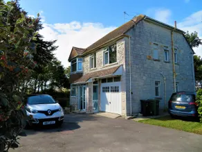 Nordor - lots of parking - Image 3