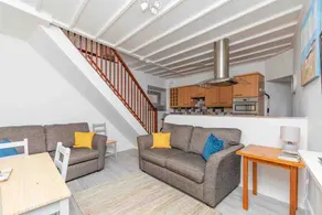 5 Stable Cottages , Hartington Road, Cromer.North Norfolk. NR27 0EJ - Image 4