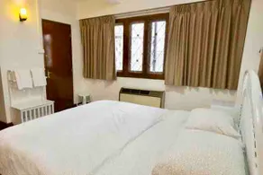 Cozy Place- 2 mins walk Phayathai BTS/Airport Link - Image 2