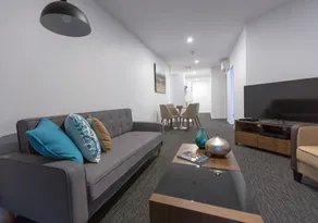 The Palms Apartments - Image 4