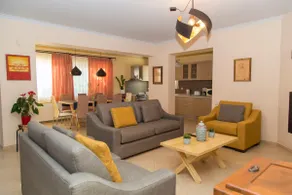 Iro's House - Image 4