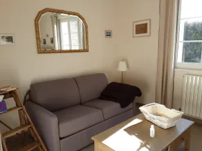 Quiet house with garden, ideal for families/business stays - Image 4