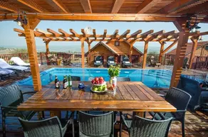 Yagorov Chalet - Image 2