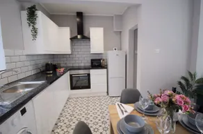 Anjore House - Modern House in Belfast City - Image 4