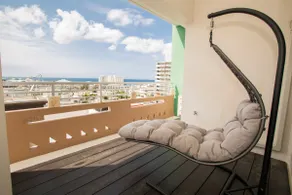 Popular private lodging with many repeat guests! Open the front door and you have your own private resort! - Image 5