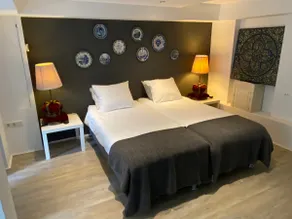 60m2 apt with patio for 2, on border Amsterdam - Image 4