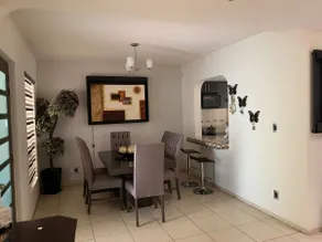 Entire home in a private subdivision. - Image 5