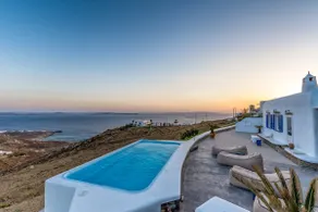 Blue Serenity Villa - Image 2