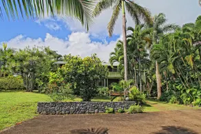 STHA*2017/0002 TA-061-740-4416-01 Hana Maui Hawaii - Image 2