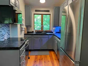Cozy and Private Cabin on Almost 2 Acres w/Stone Fireplace in White Mountains - Image 4