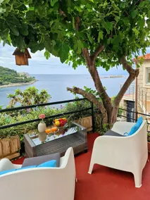 Splendid sea view Apartment Roko, 30m from the sea - Image 2
