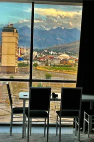 9th floor Stylish apartment with MountainVista - Image 4