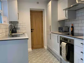 42 Southgate Lane - Image 2