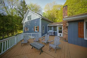 Hillside Haven cabin with views. - Image 2
