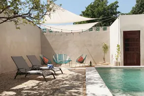 Casa Reynaldo, Chembech, Bright airy colonial home - Image 5