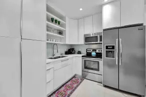Sobe Monarch-2 Apartments- Walk to the Beach - Image 4