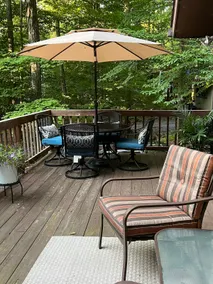 Cozy Lake/Marina view Cabin in the Poconos - Image 4